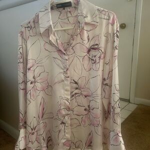 Zara Women's Pink and Cream Floral Blouse